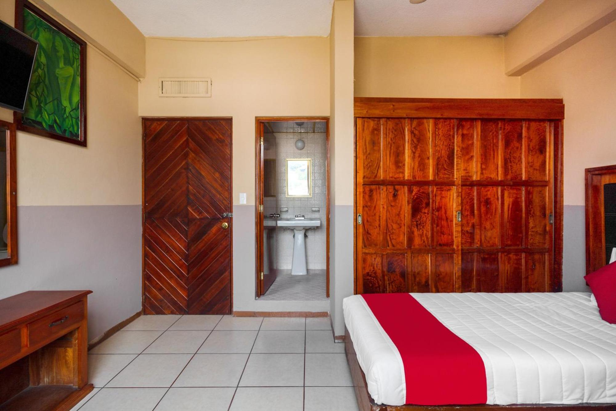 Oyo Hotel Totonacapan, Papantla Buitenkant foto
