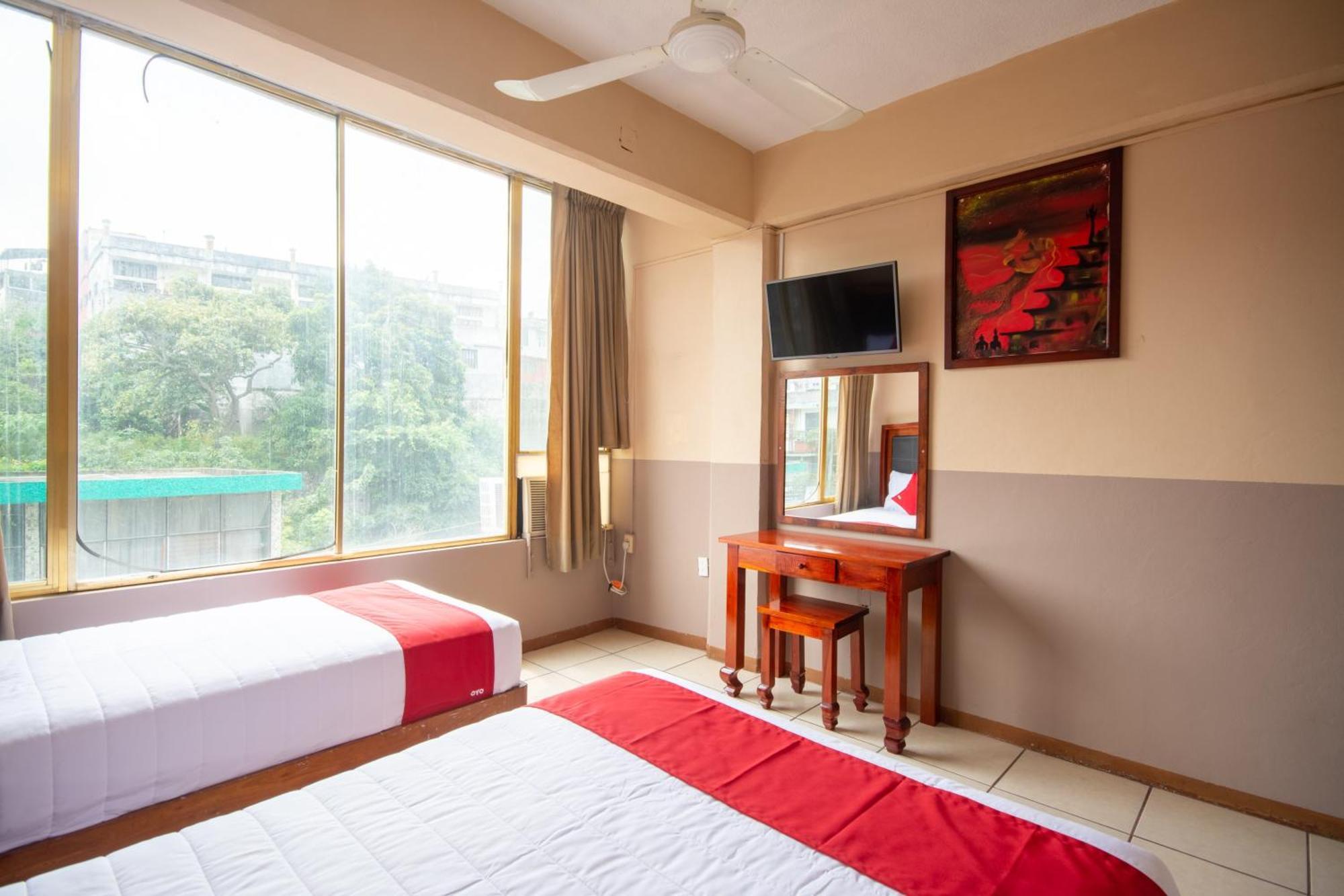Oyo Hotel Totonacapan, Papantla Buitenkant foto