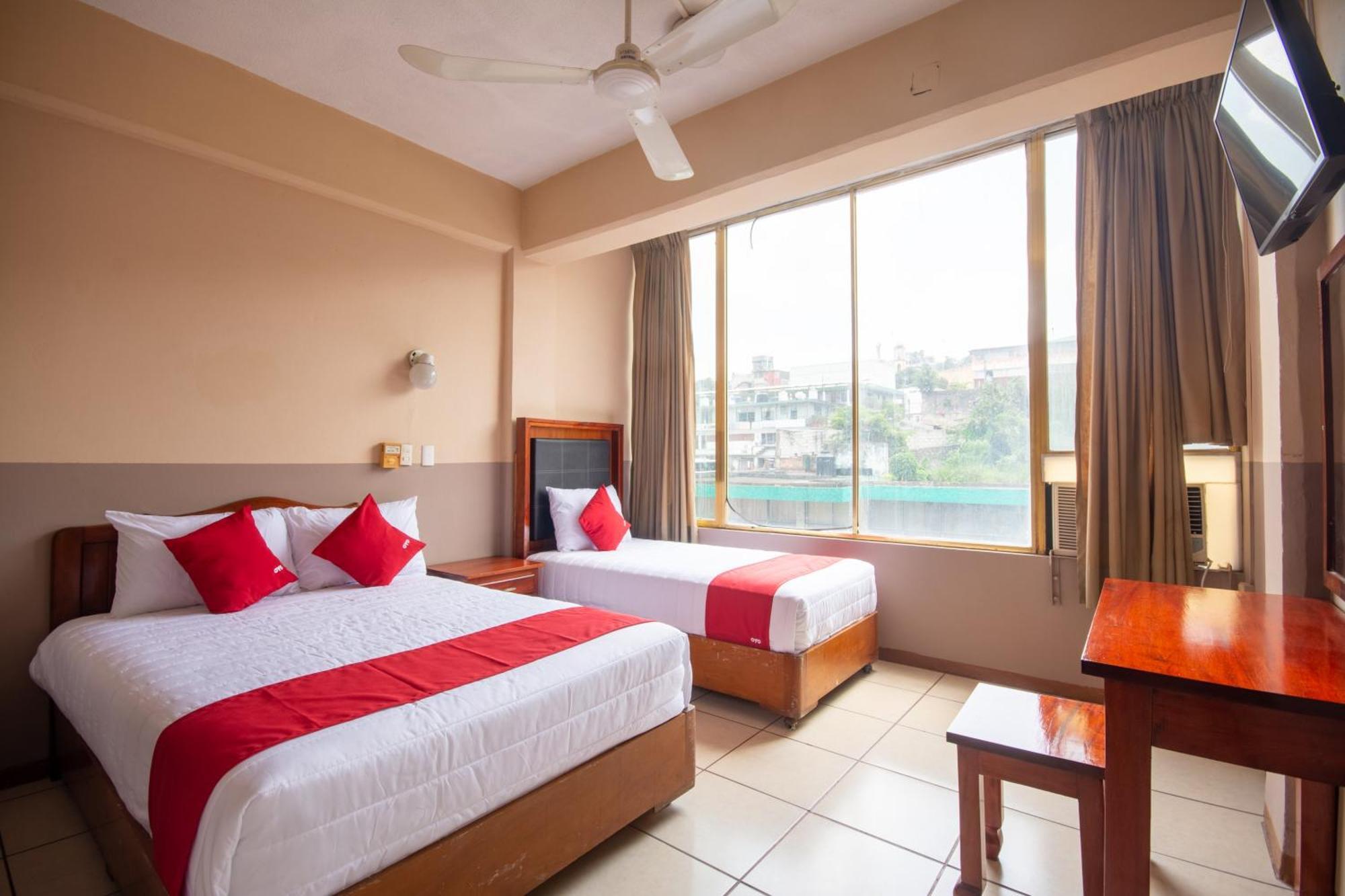 Oyo Hotel Totonacapan, Papantla Buitenkant foto